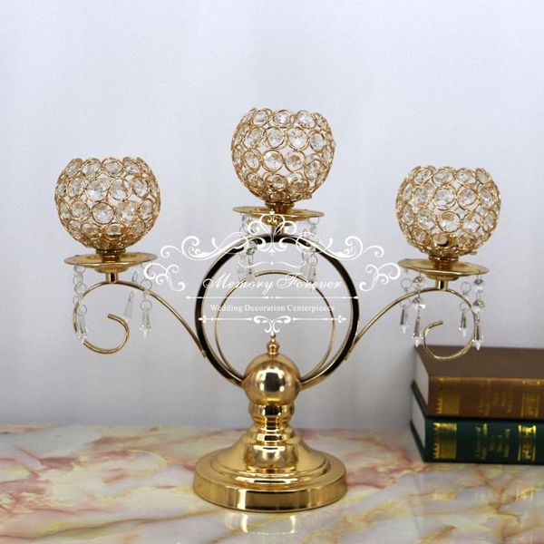 party decoration elegant crystal centerpiece candle holder gold candelabra wedding decorative candlestick event supplies
party decoration elegant crystal centerpiece candle holder gold candelabra wedding decorative candlestick event supplies