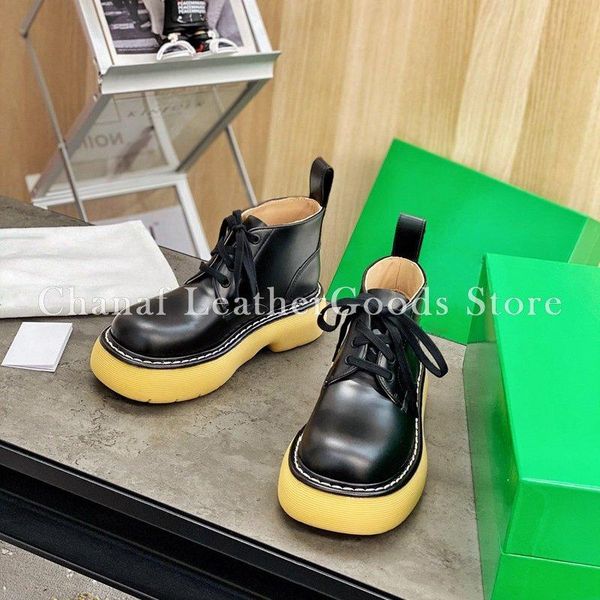 boots 2021 fashion women casual men shoes genuine leather comfortable flat height lncreasing shoe black
boots 2021 fashion women casual men shoes genuine leather comfortable flat height lncreasing shoe black