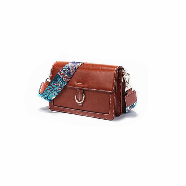natural cowhide leather bag wide strap small square solid color organ 2021 arrival one shoulder cross-body duffel bags
natural cowhide leather bag wide strap small square solid color organ 2021 arrival one shoulder cross-body duffel bags