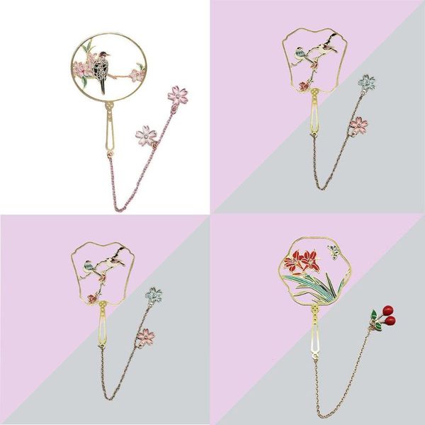 bookmark 1pc chinese retro fan design brass hollowed book clip with pandent pagination mark gift school stationery office supply
bookmark 1pc chinese retro fan design brass hollowed book clip with pandent pagination mark gift school stationery office supply