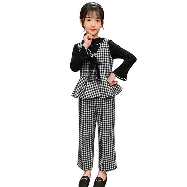 girls clothes plaid vest + tshirt pants lace clothing spring autumn children's school 210528, White
girls clothes plaid vest + tshirt pants lace clothing spring autumn children's school 210528, White