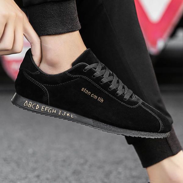 authentic men breathable running shoes sports men's black grey brown casual sneakers trainers outdoor jogging walking
authentic men breathable running shoes sports men's black grey brown casual sneakers trainers outdoor jogging walking