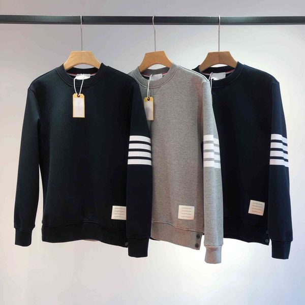 korean tb lovers classic yarn dyed four bar plush loose casual versatile sports round neck pullover winter, Black
korean tb lovers classic yarn dyed four bar plush loose casual versatile sports round neck pullover winter, Black