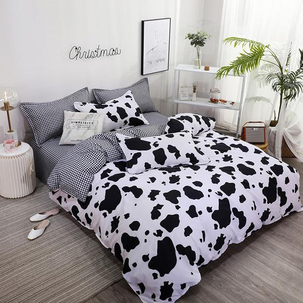 bedding sets nordic cow patterns print quilt covers set blend cotton bedclothes duvet cover pillowcase small/us/au/uk size
bedding sets nordic cow patterns print quilt covers set blend cotton bedclothes duvet cover pillowcase small/us/au/uk size
