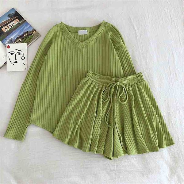 fashion sportsuits suits spring autumn korean women loose v-neck t-shirt + wide leg skirt pants two-piece set outfit 210525, White
fashion sportsuits suits spring autumn korean women loose v-neck t-shirt + wide leg skirt pants two-piece set outfit 210525, White