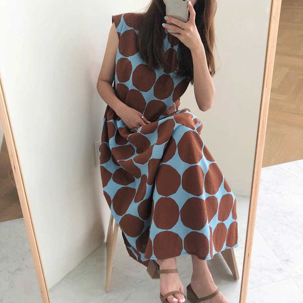 dresses chic korean summer retro loose o neck sleeveless tank polka dot dress women gentle elegant vestido feminino casual 210610, Black;gray
dresses chic korean summer retro loose o neck sleeveless tank polka dot dress women gentle elegant vestido feminino casual 210610, Black;gray