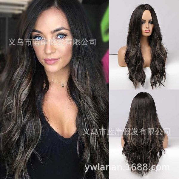 wig black gold fashion women's wig chemical fiber long curly hair 
wig black gold fashion women's wig chemical fiber long curly hair
