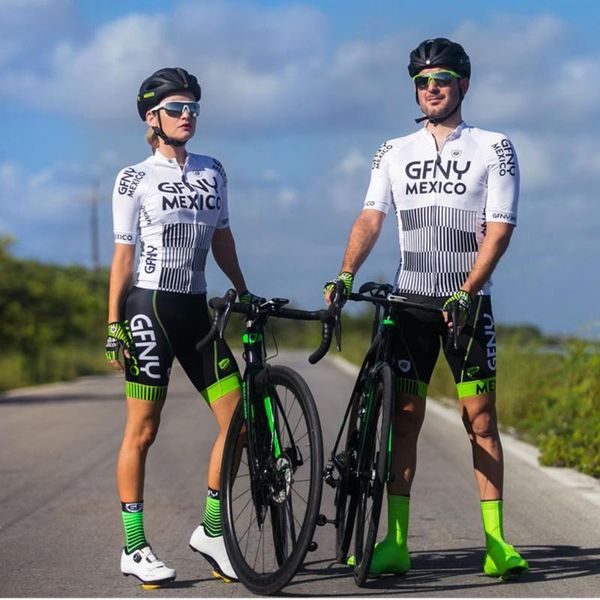 racing sets gfnyt men's cycling jersey set shorts ciclismo maillot 2021 summer bike suit short sleeve bib outdoor team clothing, Black;blue
racing sets gfnyt men's cycling jersey set shorts ciclismo maillot 2021 summer bike suit short sleeve bib outdoor team clothing, Black;blue