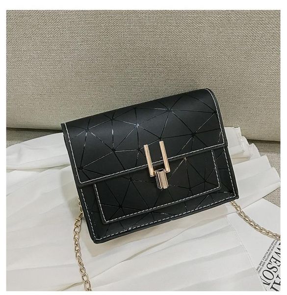 shoulder bags 2021 fashion women bag evening clutch purse with metal chain leather crossbody
shoulder bags 2021 fashion women bag evening clutch purse with metal chain leather crossbody