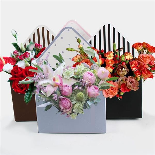 gift wrap 5pcs/lot creative 35*24*8cm envelope fold flower box flowers material rose decoration valentine's making han
gift wrap 5pcs/lot creative 35*24*8cm envelope fold flower box flowers material rose decoration valentine's making han