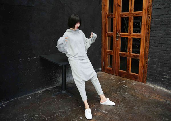 yunge leisure sports suit two-piece set new fashion sweater korean version chaochun and autumn women's sportswear, Gray
yunge leisure sports suit two-piece set new fashion sweater korean version chaochun and autumn women's sportswear, Gray