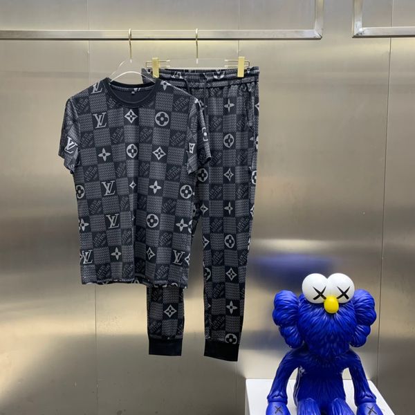 2021ss spring and summer new high grade cotton printing short sleeve round neck panel t-shirt size: m--xl-xxl-xxxl color: black white vv4x7
2021ss spring and summer new high grade cotton printing short sleeve round neck panel t-shirt size: m--xl-xxl-xxxl color: black white vv4x7