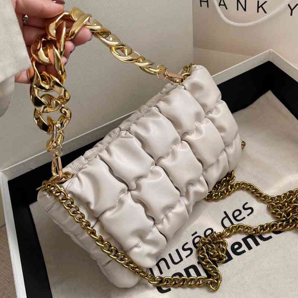 leftside thick chain tote armpit bag 2021 winter new soft pu leather women's designer handbag luxury brand shoulder
leftside thick chain tote armpit bag 2021 winter new soft pu leather women's designer handbag luxury brand shoulder