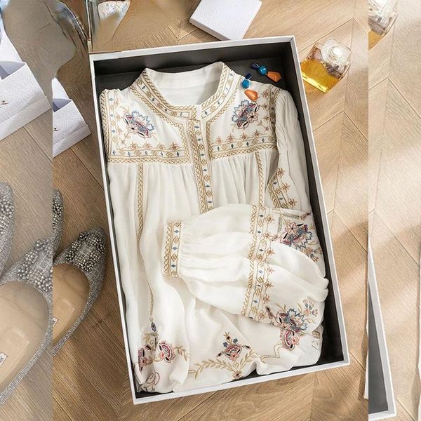 women's blouses & shirts lace embroidery white women summer 2021 o-neck long-sleeved loose elegant office lady outwear
women's blouses & shirts lace embroidery white women summer 2021 o-neck long-sleeved loose elegant office lady outwear