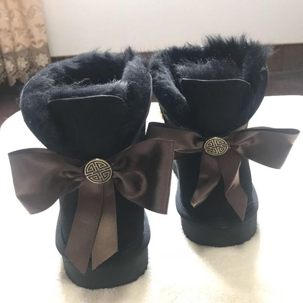 boots 2021 arrival woman winter classic snow genuine sheepskin women's shoes, Black
boots 2021 arrival woman winter classic snow genuine sheepskin women's shoes, Black