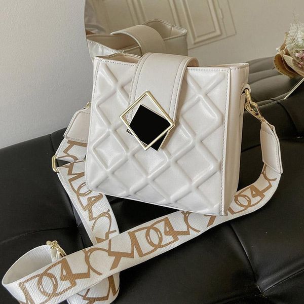 evening bags plaid mini pu leather bucket crossbody for women 2021 fashion brand wide shoulder strap bag ladies luxury handbags
evening bags plaid mini pu leather bucket crossbody for women 2021 fashion brand wide shoulder strap bag ladies luxury handbags