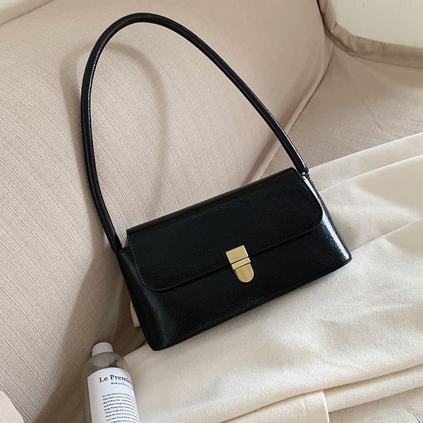 new shoulder bag small women bag winter niche design retro simple armpit portable small bag durable baguette pu leather handbag
new shoulder bag small women bag winter niche design retro simple armpit portable small bag durable baguette pu leather handbag