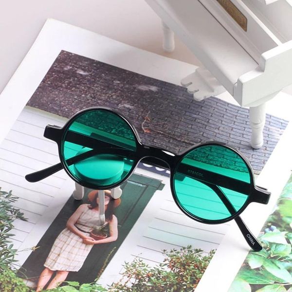 sunglasses colorful steampunk round women men 2021 yellow green blue orange red sun glasses retro feminino uv400, White;black
sunglasses colorful steampunk round women men 2021 yellow green blue orange red sun glasses retro feminino uv400, White;black