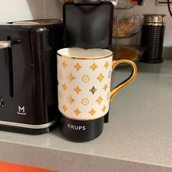 mugs nordic ins gold circled mug with lid spoon light luxury creative personality trendy water cup household ceramic coffee
mugs nordic ins gold circled mug with lid spoon light luxury creative personality trendy water cup household ceramic coffee