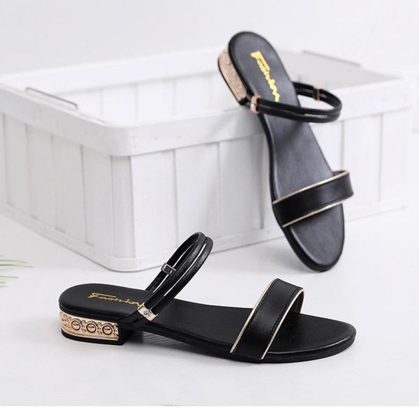 dress shoes summer sandals women's split leather slippers korean round head diamond flat bottom women black white large size 2021
dress shoes summer sandals women's split leather slippers korean round head diamond flat bottom women black white large size 2021