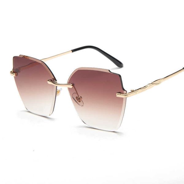 aviator sunglasses teenyoun fashion luxury rimless sunglasses trending men square shades trimming sun glasses big frame eyeware oculos de so, White;black
aviator sunglasses teenyoun fashion luxury rimless sunglasses trending men square shades trimming sun glasses big frame eyeware oculos de so, White;black
