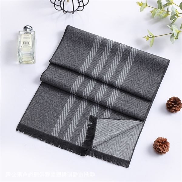 scarf scarf men's autumn and winter tassel plaid brushed cashmere imitation, Blue;black
scarf scarf men's autumn and winter tassel plaid brushed cashmere imitation, Blue;black