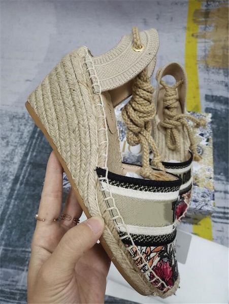 sandals fashion women's casual summer embroidery canvas fisherman shoes female wee platform flip flops woman sandal l3299, Black
sandals fashion women's casual summer embroidery canvas fisherman shoes female wee platform flip flops woman sandal l3299, Black