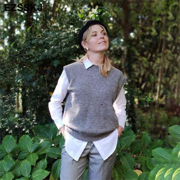 cashmere spring sweater vest women o-neck knitted female casual tank sleeveless twist knit pullovers 210914, White;black
cashmere spring sweater vest women o-neck knitted female casual tank sleeveless twist knit pullovers 210914, White;black