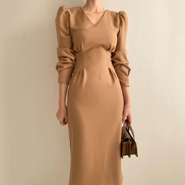 casual dresses dress women clothestemperament elegant v-neck slim pleated waist bubble sleeve back split buttock long skirt aw8j, Black;gray
casual dresses dress women clothestemperament elegant v-neck slim pleated waist bubble sleeve back split buttock long skirt aw8j, Black;gray