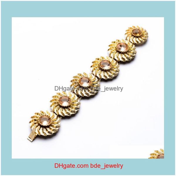 charm jewelrycharm bracelets vintage luxury champagne crystal flowers bracelet est for girls gifts fashion women jewelry aessories drop deli, Golden;silver
charm jewelrycharm bracelets vintage luxury champagne crystal flowers bracelet est for girls gifts fashion women jewelry aessories drop deli, Golden;silver