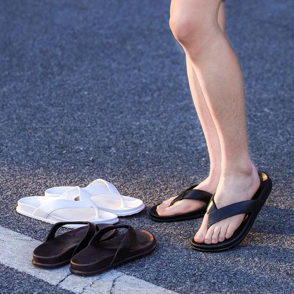 slippers men 2021 summer flip flops sports mens outdoor garden style black and white beach sandals
slippers men 2021 summer flip flops sports mens outdoor garden style black and white beach sandals
