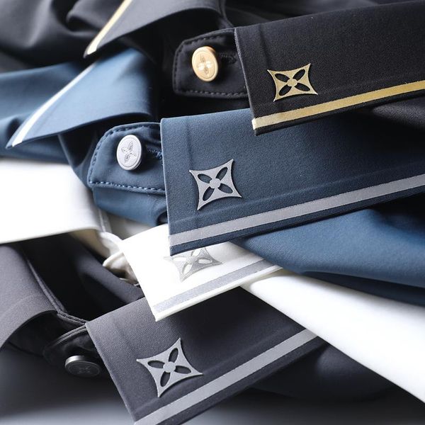 men's tracksuits 2021 high end laser printing process smooth, ironing, wrinkle resistant rubber t-shirt, business casual short sleeved, Gray
men's tracksuits 2021 high end laser printing process smooth, ironing, wrinkle resistant rubber t-shirt, business casual short sleeved, Gray