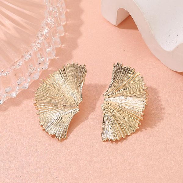 stud xuan ngan fashion geometric metal wholesale earrings women design statement gold punk sector shape, Golden;silver
stud xuan ngan fashion geometric metal wholesale earrings women design statement gold punk sector shape, Golden;silver