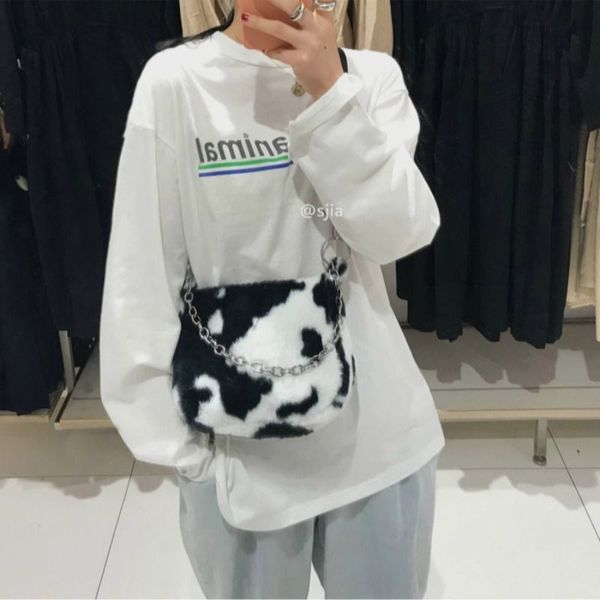 fashion faux fur women chain crossbody bags soft plush ladies purse handbags cow pattern female small shoulder underarm bag l003
fashion faux fur women chain crossbody bags soft plush ladies purse handbags cow pattern female small shoulder underarm bag l003