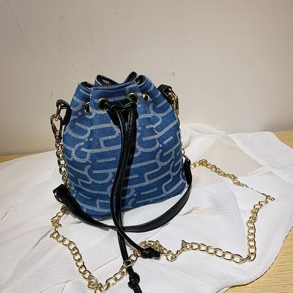 canvas bag female 2021 new fashion korean style drawstring handbag single shoulder chain messenger bucket bag
canvas bag female 2021 new fashion korean style drawstring handbag single shoulder chain messenger bucket bag