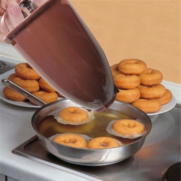 creative plastic doughnut donut maker machine mold diy tool kitchen pastry making bake ware dispenser fast portable baking & tools
creative plastic doughnut donut maker machine mold diy tool kitchen pastry making bake ware dispenser fast portable baking & tools