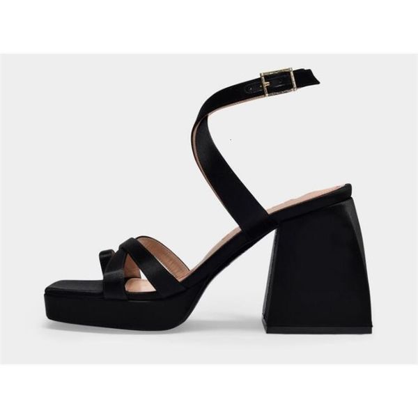 sandals black fashion woman strips purple leather clip-toe sandals nine inches in thick heels open toe buckle platform ase2
sandals black fashion woman strips purple leather clip-toe sandals nine inches in thick heels open toe buckle platform ase2