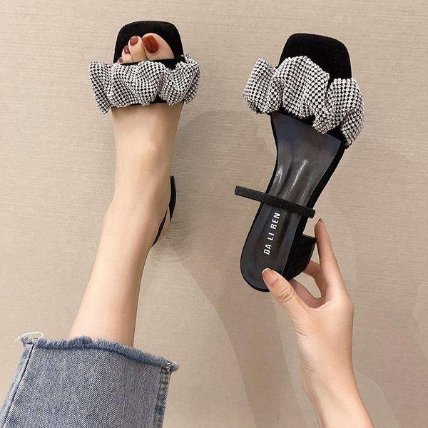 glitter slides slippers women summer med high-heeled shoes lady black sandals pantofle fashion square heel jelly beige 2021 luxu
glitter slides slippers women summer med high-heeled shoes lady black sandals pantofle fashion square heel jelly beige 2021 luxu
