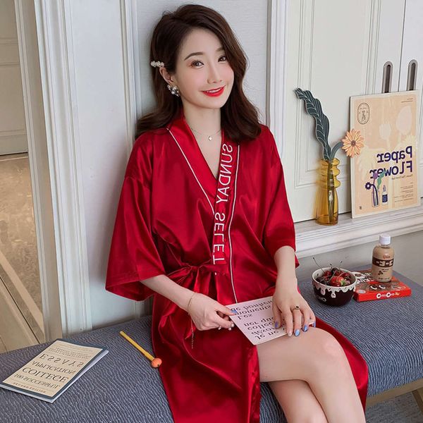 bathrobe thin 7 / 4 short sleeve bride's morning gown ice silk nightgown women's summer bathrobe
bathrobe thin 7 / 4 short sleeve bride's morning gown ice silk nightgown women's summer bathrobe
