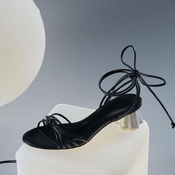 summer open toe chic rope knot women gladiator sandals 2021 fashion lotus leaf heel elegant rome mujer, Black
summer open toe chic rope knot women gladiator sandals 2021 fashion lotus leaf heel elegant rome mujer, Black