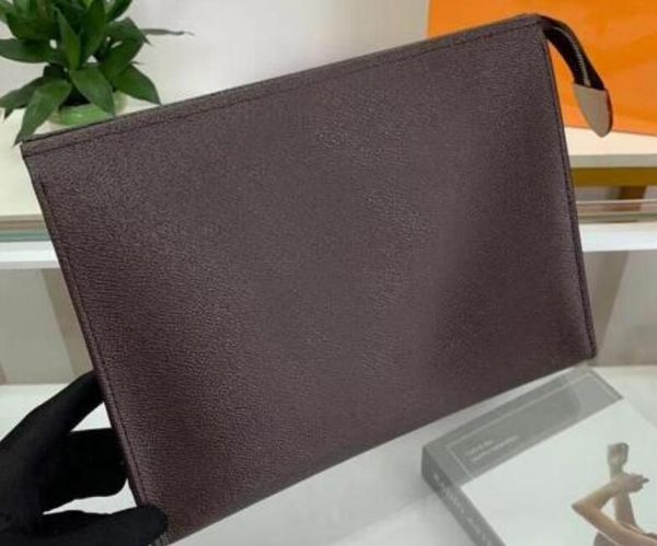 2023 totes bag womenn toilet pouch cosmetic cases men handbag purse fashion clutch bags
2023 totes bag womenn toilet pouch cosmetic cases men handbag purse fashion clutch bags