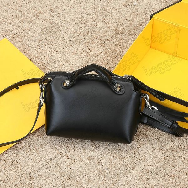lady fashion bag by the way handbag roma boston bags leather totes belt strap black women travel crossbody designers luxurys shoulder bags
lady fashion bag by the way handbag roma boston bags leather totes belt strap black women travel crossbody designers luxurys shoulder bags