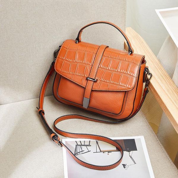 evening bags 2021 trendy fashion handbags niche design portable messenger bag genuine leather shoulder1
evening bags 2021 trendy fashion handbags niche design portable messenger bag genuine leather shoulder1