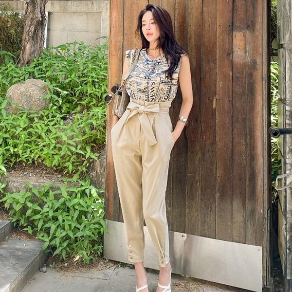 women's two piece pants women 2021 summer fashion sets sleeveless o neck printed shirt + high waist solid pencil chic suits, White
women's two piece pants women 2021 summer fashion sets sleeveless o neck printed shirt + high waist solid pencil chic suits, White