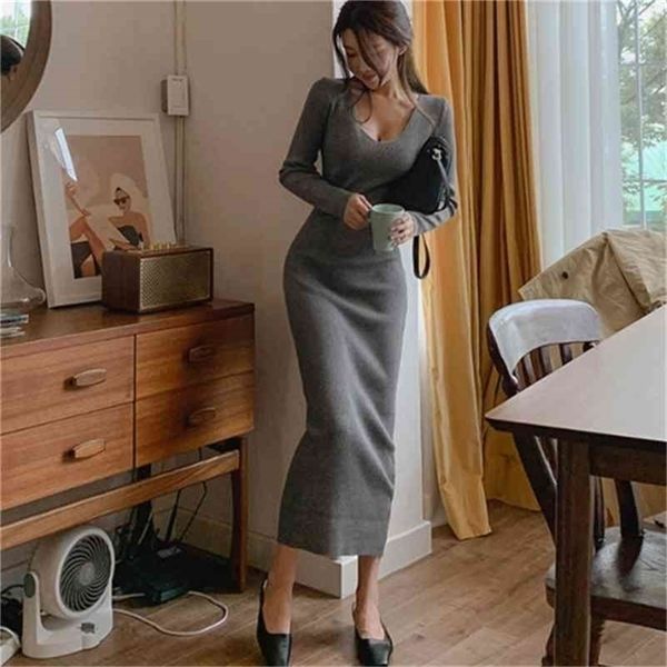 korean autumn clothing temperament deep v-neck knit dress office lady polyester sheath zippers 210416, Black;gray
korean autumn clothing temperament deep v-neck knit dress office lady polyester sheath zippers 210416, Black;gray