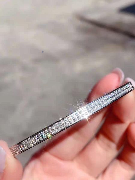 new year fashion 2021 stainless steel gypsophila double row diamond bracelet gift narrow white gold rose gold full diamond two neutral, Black
new year fashion 2021 stainless steel gypsophila double row diamond bracelet gift narrow white gold rose gold full diamond two neutral, Black