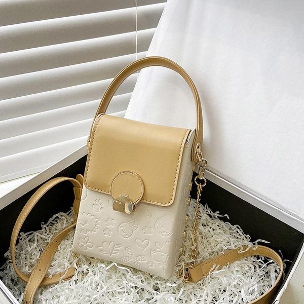 cross body 2021 mini portable small square bag korean women's fashion simple oneshoulder messenger mobile phone
cross body 2021 mini portable small square bag korean women's fashion simple oneshoulder messenger mobile phone
