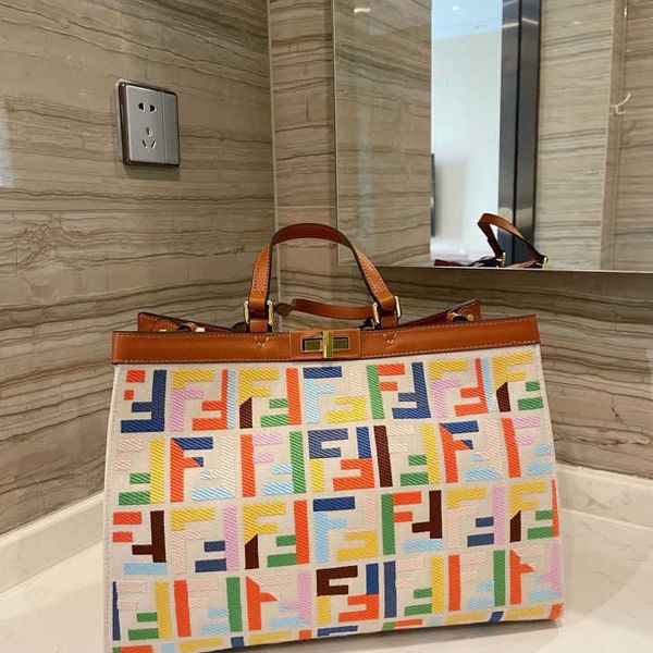 2021 spring new tote women's bag canvas cowhide embroidery letter large capacity single shoulder underarm zly
2021 spring new tote women's bag canvas cowhide embroidery letter large capacity single shoulder underarm zly