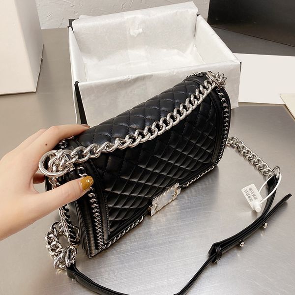 2022classic flap womens bags silver hardware cross body chains shoulder outdoor sacoche valentine chain with strass cosmetic lar
2022classic flap womens bags silver hardware cross body chains shoulder outdoor sacoche valentine chain with strass cosmetic lar