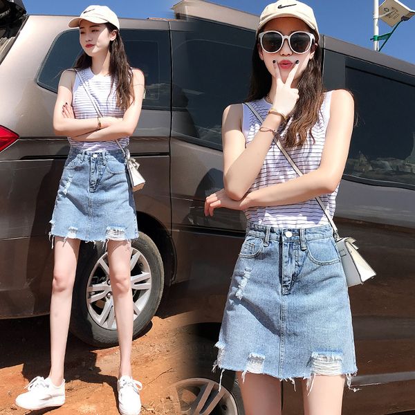 high waist holed half length denim women 2021 summer a-line chic korean versatile short skirt, Black
high waist holed half length denim women 2021 summer a-line chic korean versatile short skirt, Black